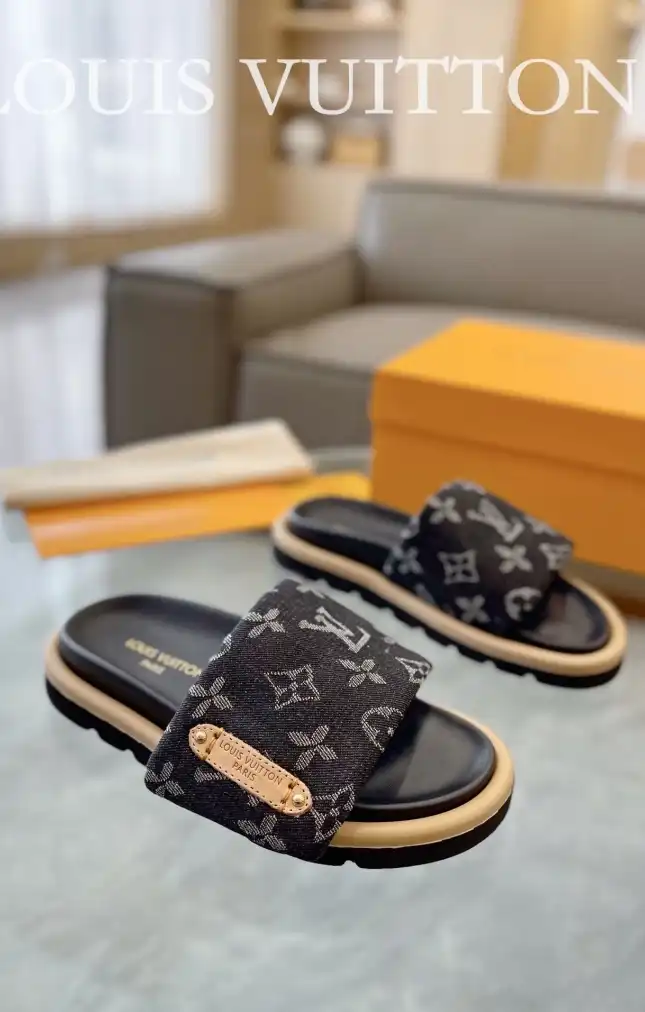 hype LV Slippers