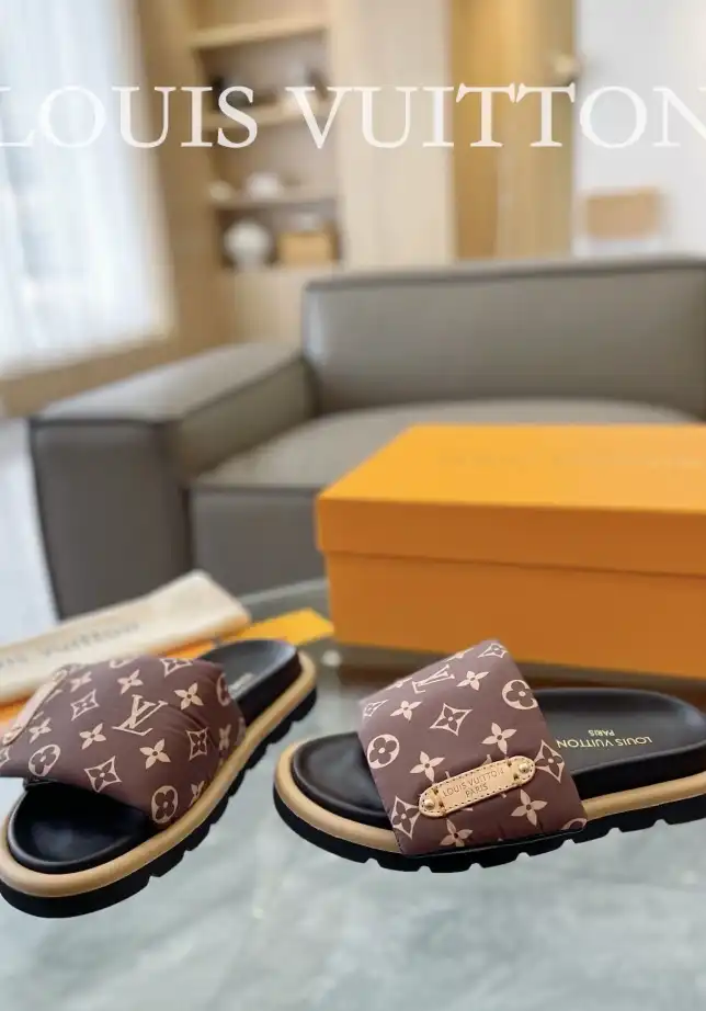 hype LV Slippers