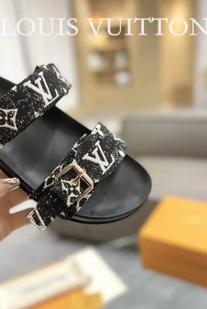 hype LV Slippers