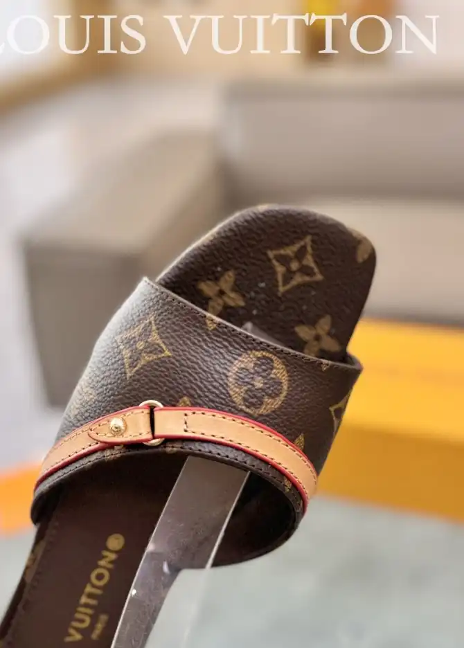 hype LV Sandals