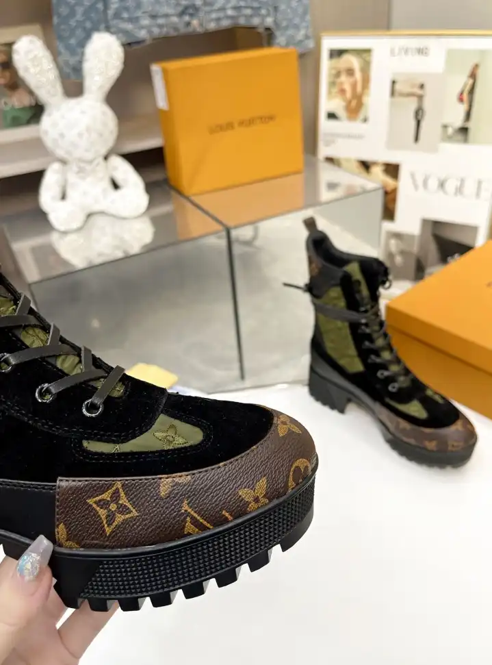 hype LV Boots