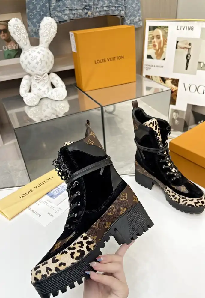 hype LV Boots