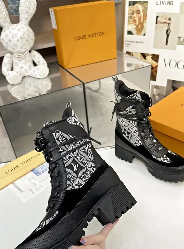 hype LV Boots