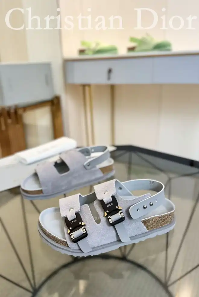 hype Christian Dior Sandals