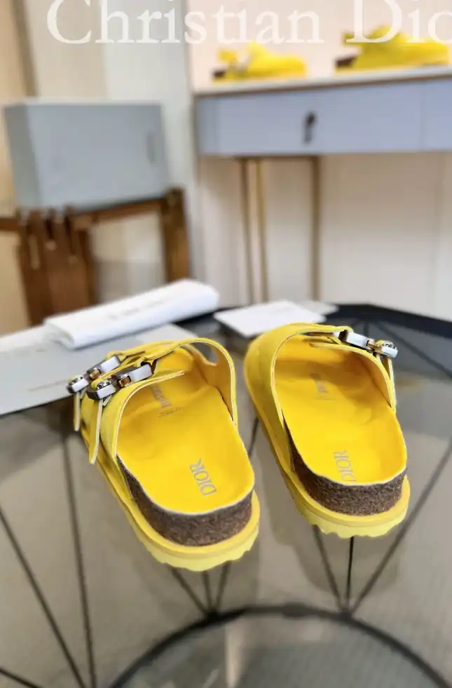 hype Christian Dior Sandals