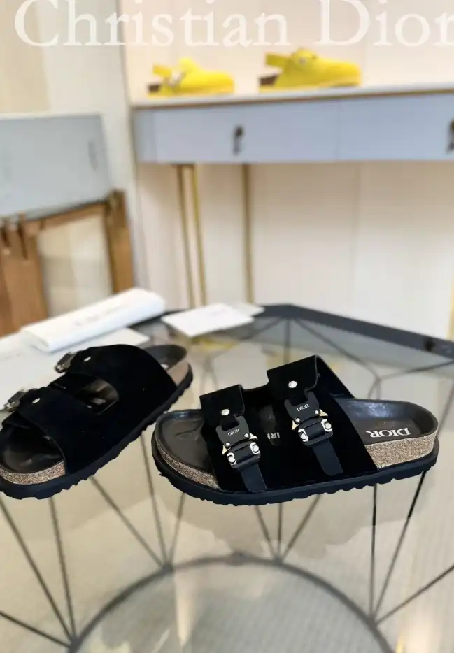 hype Christian Dior Sandals