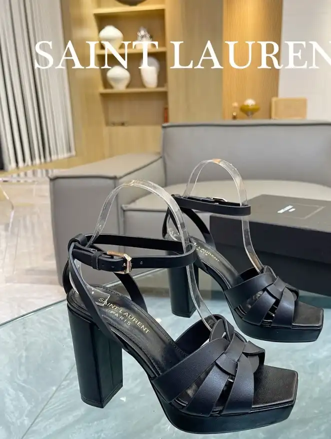 hype YSL High Heels