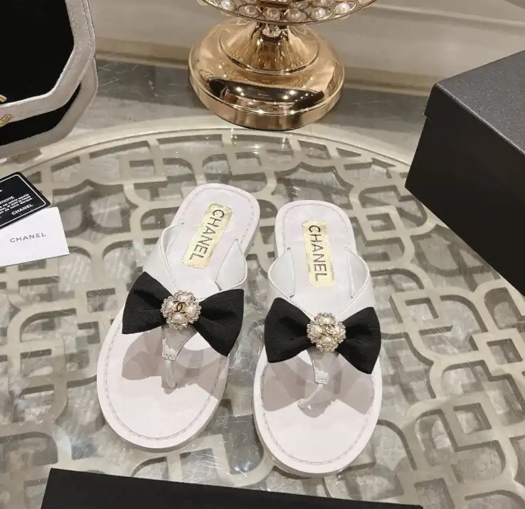 hype Chanel Slippers