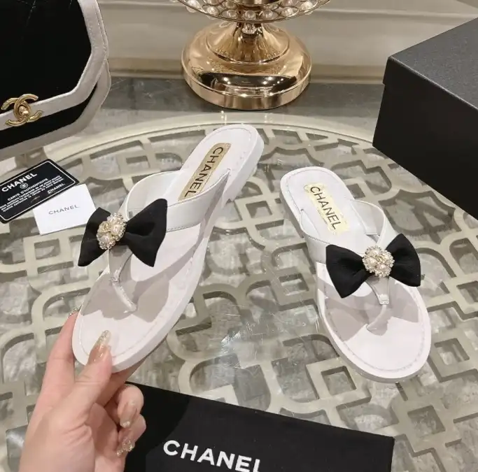 hype Chanel Slippers