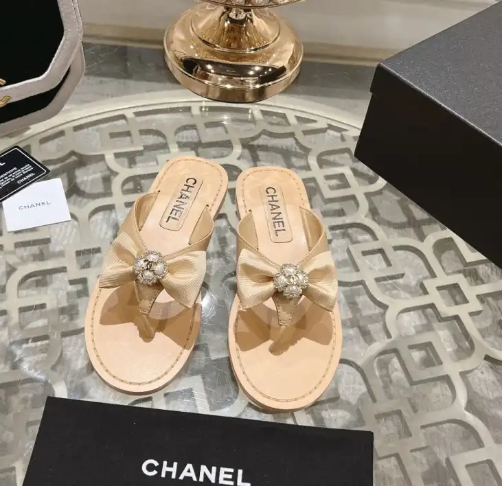 hype Chanel Slippers