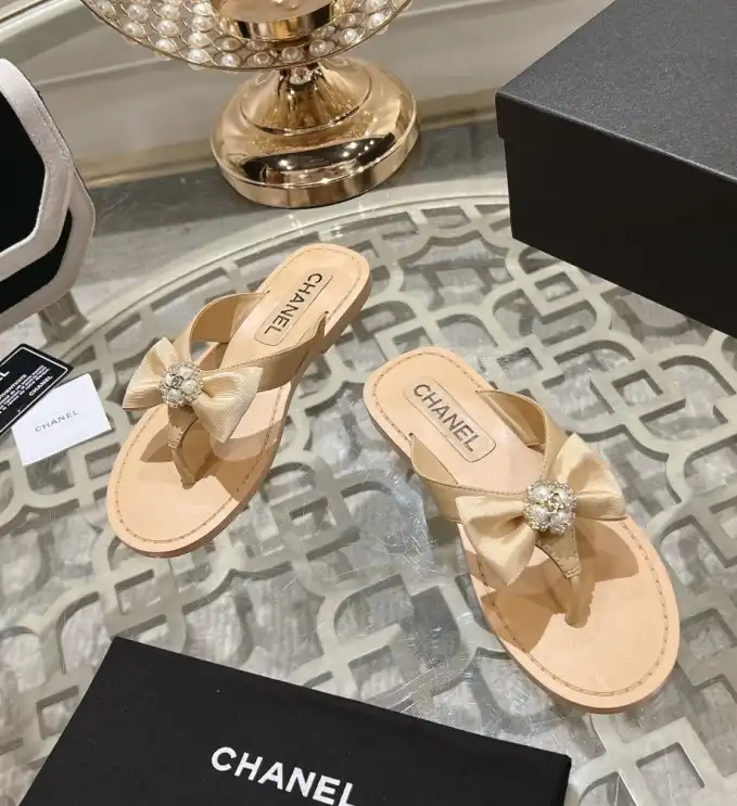 hype Chanel Slippers