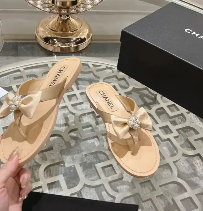 hype Chanel Slippers