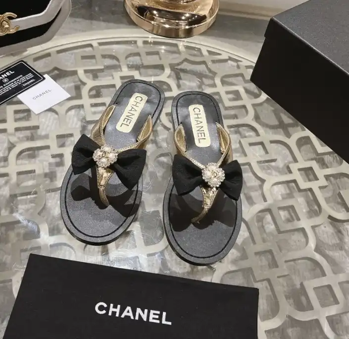 hype Chanel Slippers