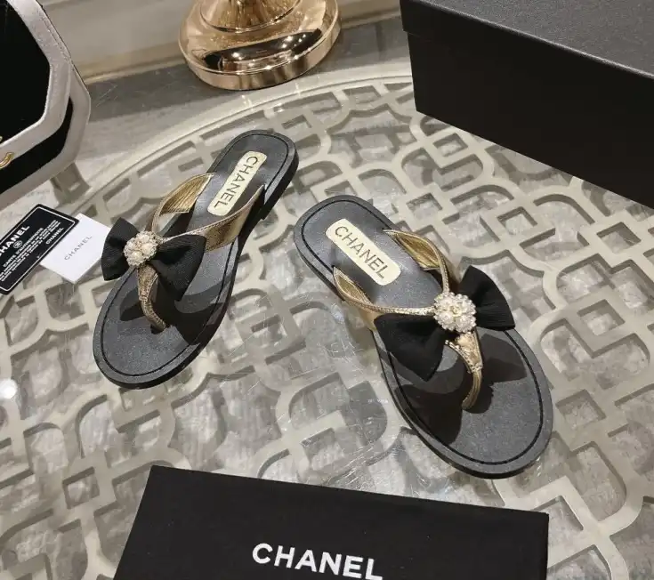 hype Chanel Slippers