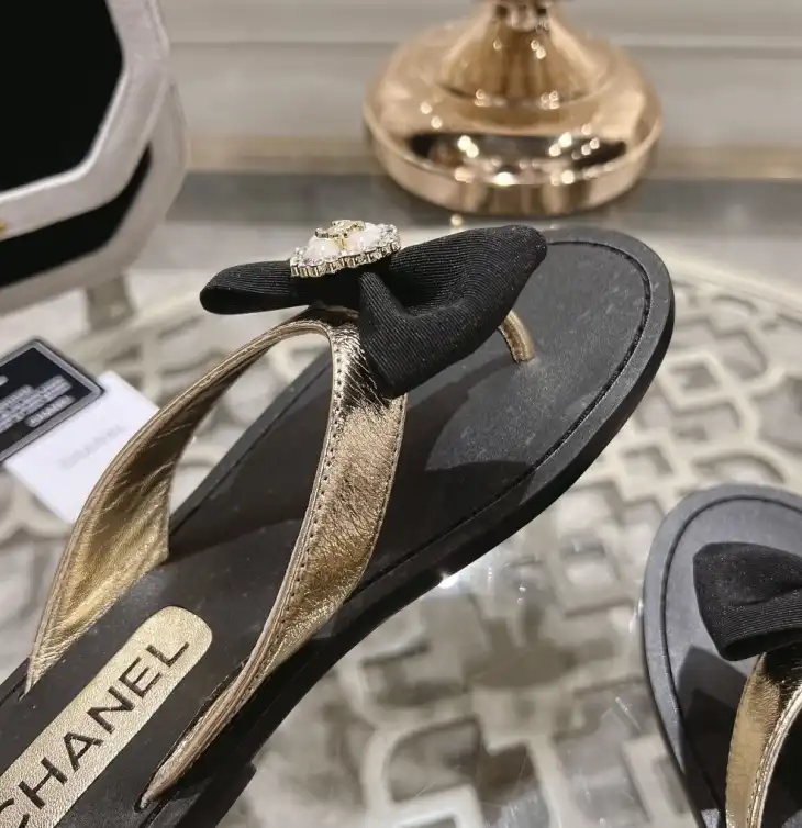 hype Chanel Slippers