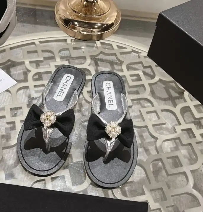 hype Chanel Slippers