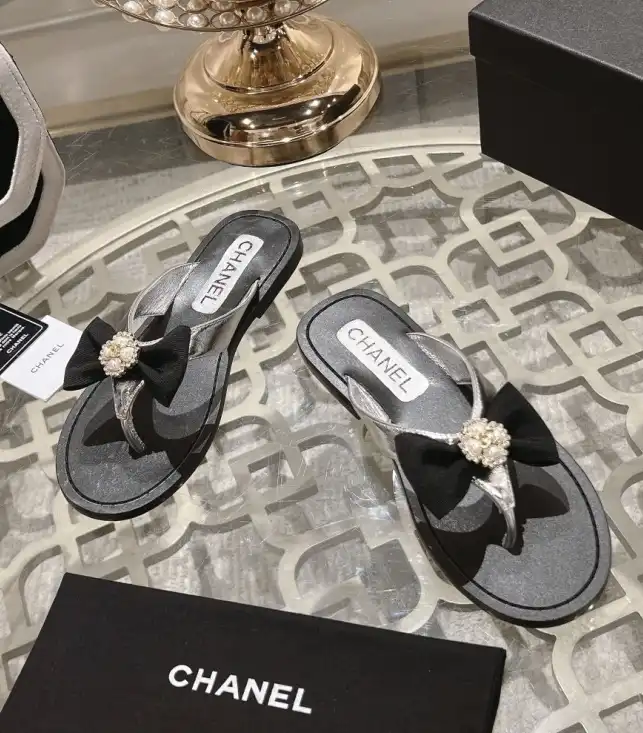 hype Chanel Slippers