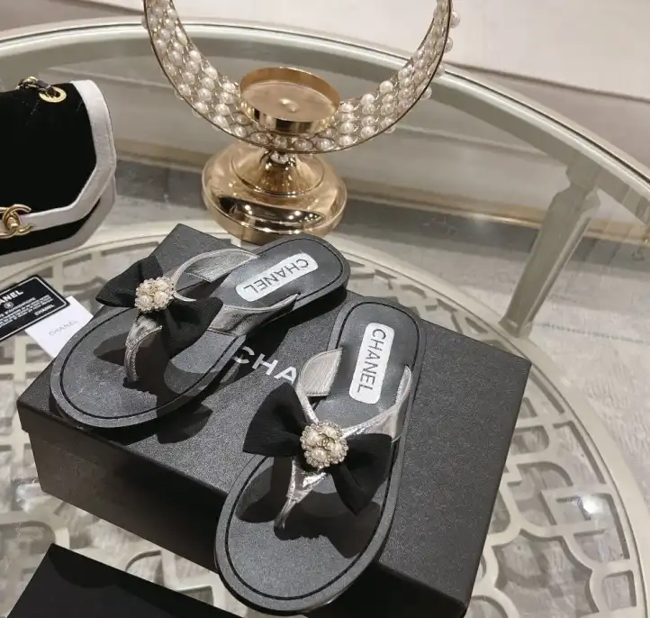 hype Chanel Slippers