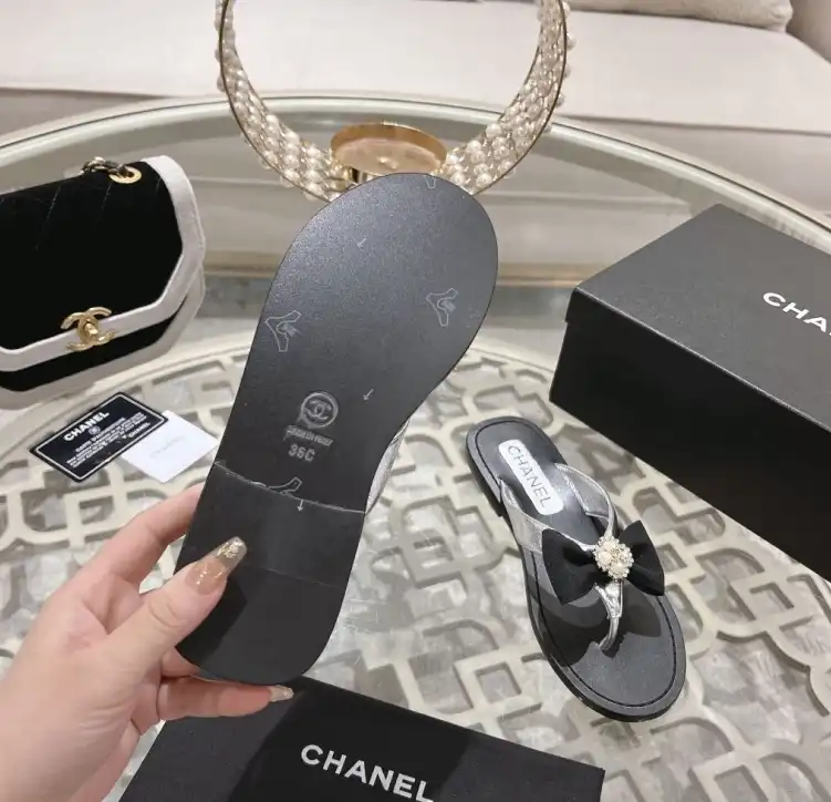 hype Chanel Slippers