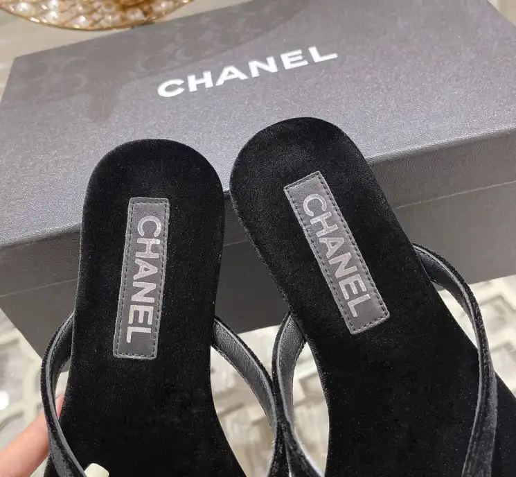 hype Chanel Slippers