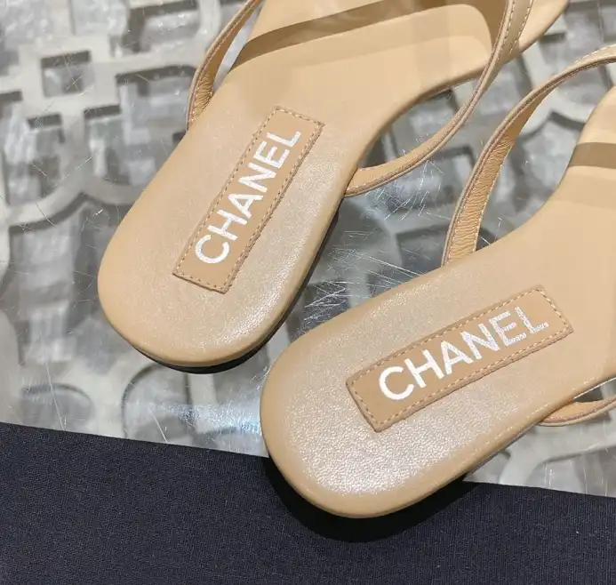 hype Chanel Slippers