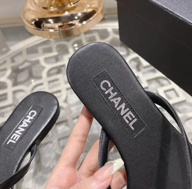 hype Chanel Slippers