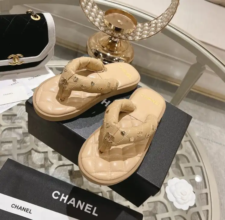 hype Chanel Slippers