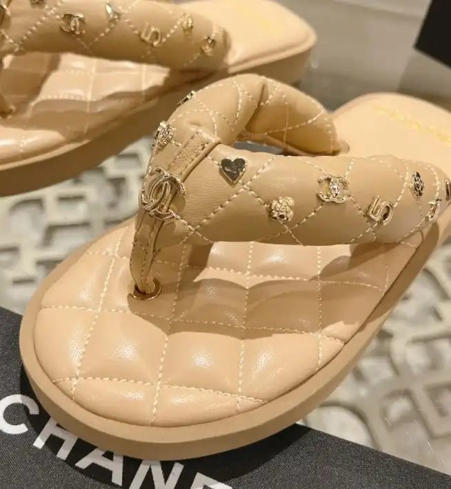 hype Chanel Slippers