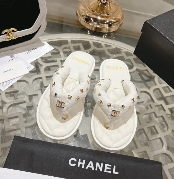 hype Chanel Slippers