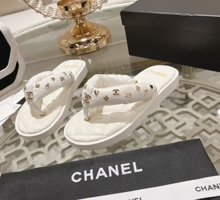 hype Chanel Slippers