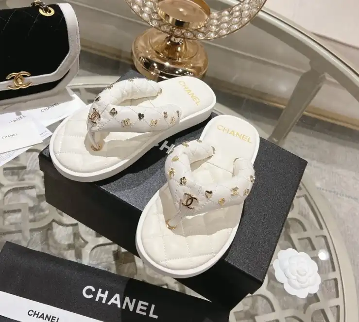 hype Chanel Slippers