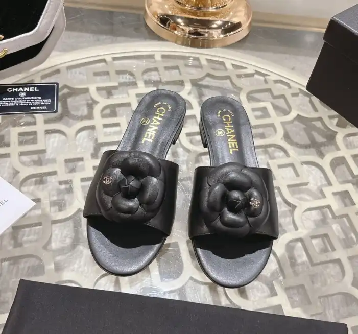 hype Chanel Slippers