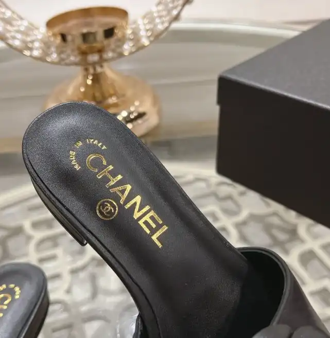 hype Chanel Slippers