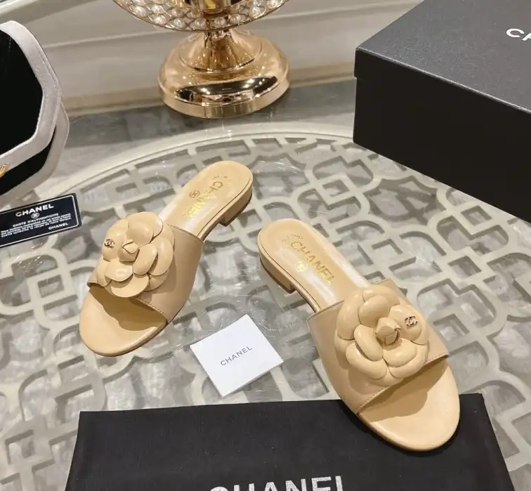 hype Chanel Slippers