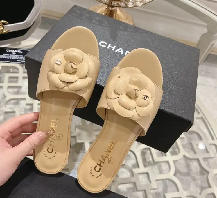 hype Chanel Slippers