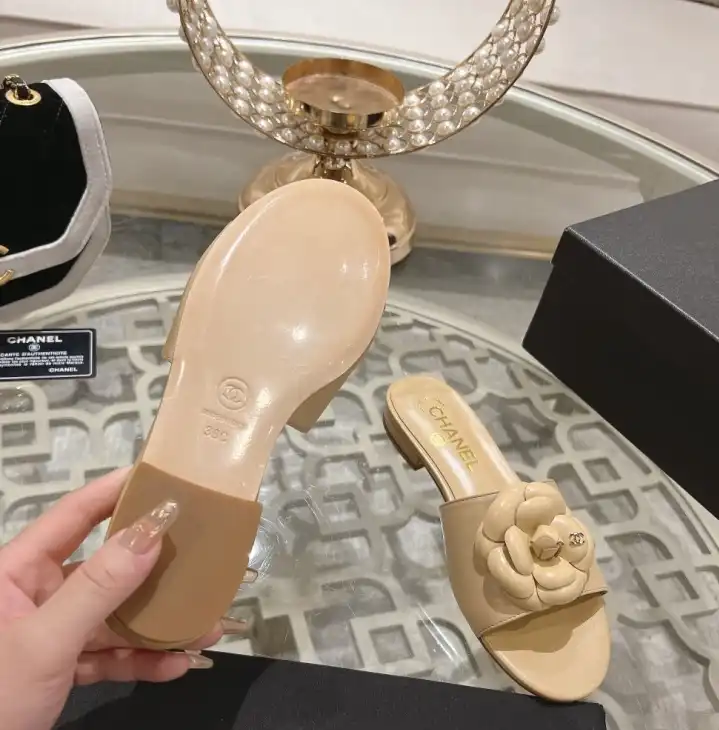 hype Chanel Slippers