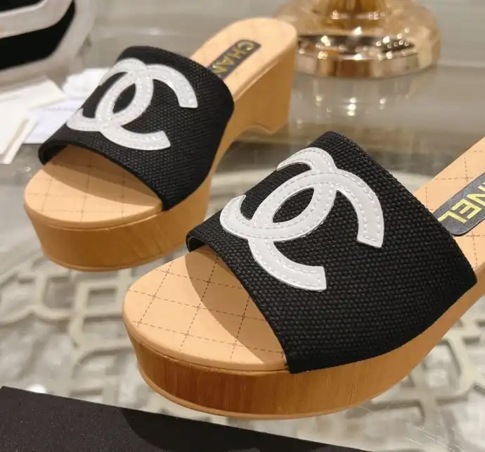 hype Chanel Slippers