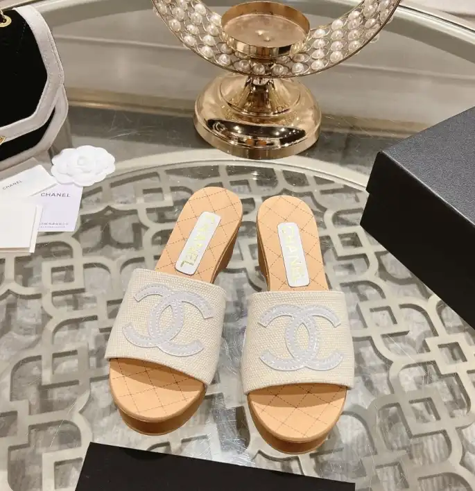 hype Chanel Slippers