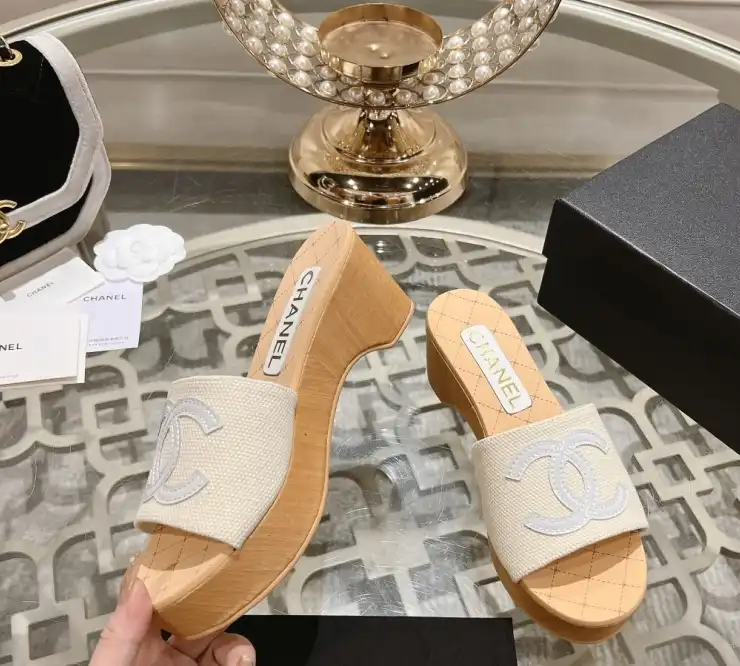 hype Chanel Slippers