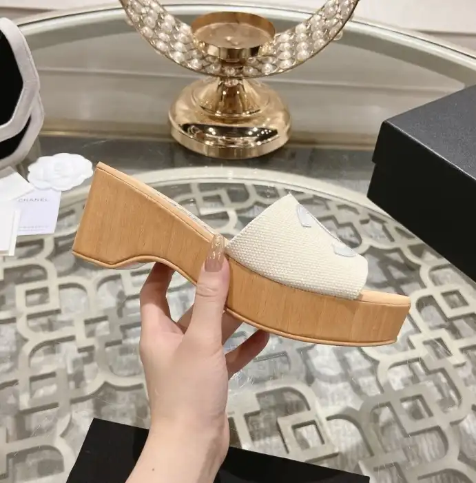 hype Chanel Slippers