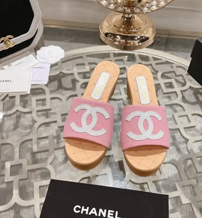 hype Chanel Slippers