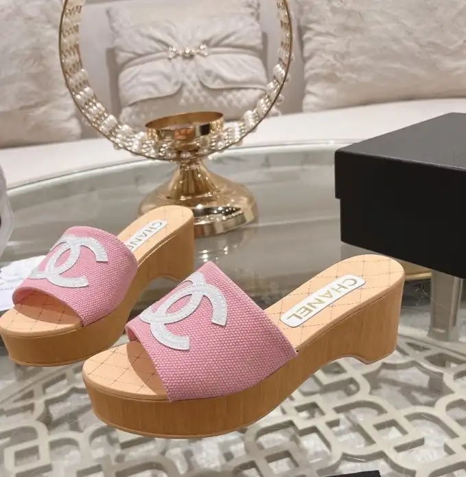 hype Chanel Slippers