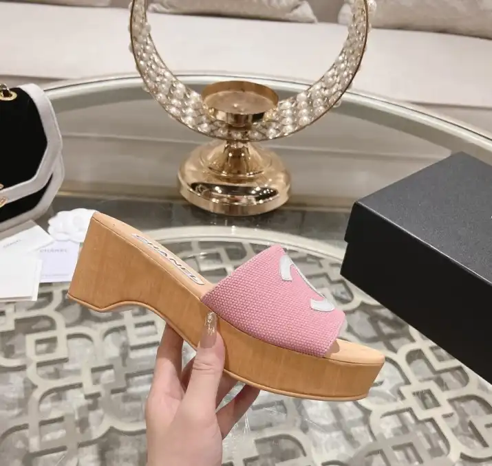 hype Chanel Slippers