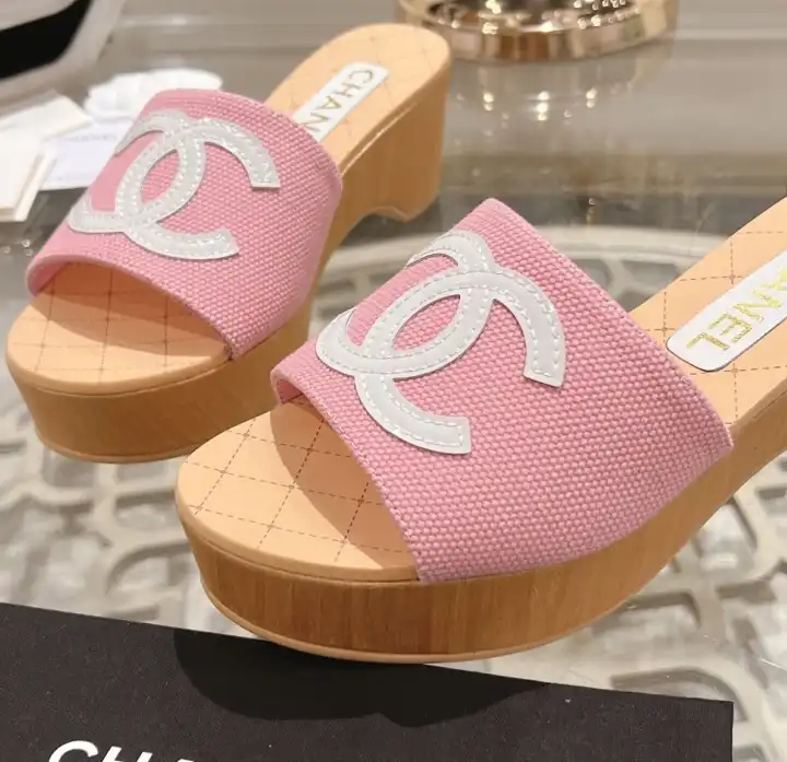 hype Chanel Slippers