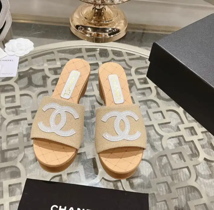 hype Chanel Slippers