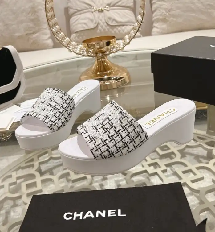 hype Chanel Slippers