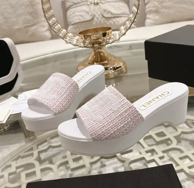 hype Chanel Slippers