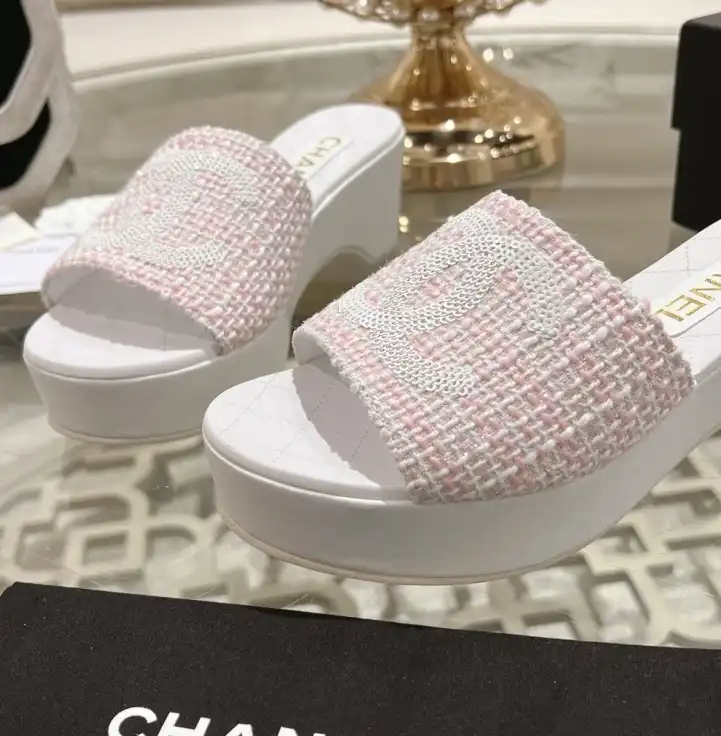 hype Chanel Slippers