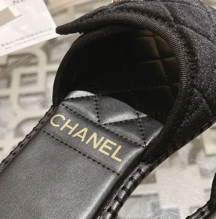 hype Chanel Slippers