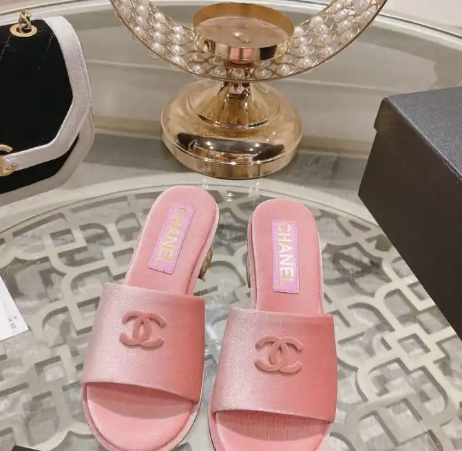 hype Chanel Slippers